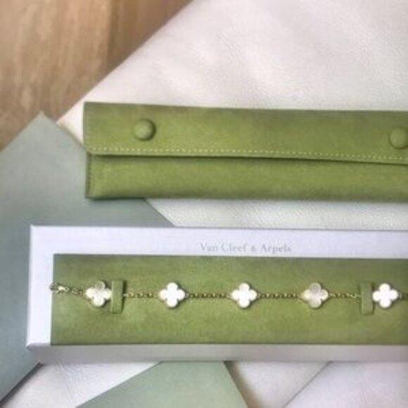 Authentic Van Cleef & Arpels Vintage Alhambra Bracelet - Picture 1 of 8